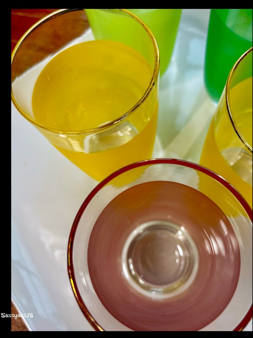 ▪️VTG▪️MCM Set of Five 5.25" Tall Assorted Pastel Color Glass Tumblers - Picture 7 of 7